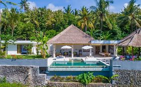 Villa Hidden Pearl, with private cook&pool