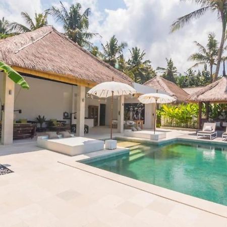 Villa Hidden Pearl, with private cook&pool Karangasem Buitenkant foto