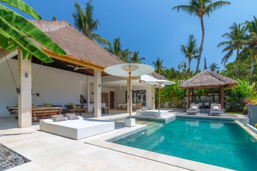 Villa Hidden Pearl, with private cook&pool Karangasem Buitenkant foto