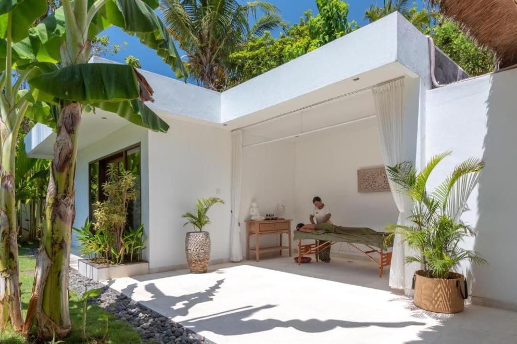 Villa Hidden Pearl, with private cook&pool Karangasem Buitenkant foto