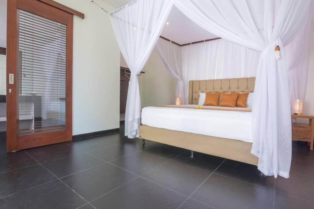 Villa Hidden Pearl, with private cook&pool Karangasem Buitenkant foto