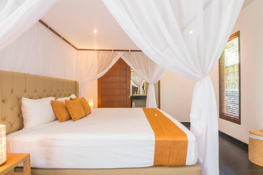 Villa Hidden Pearl, with private cook&pool Karangasem Buitenkant foto